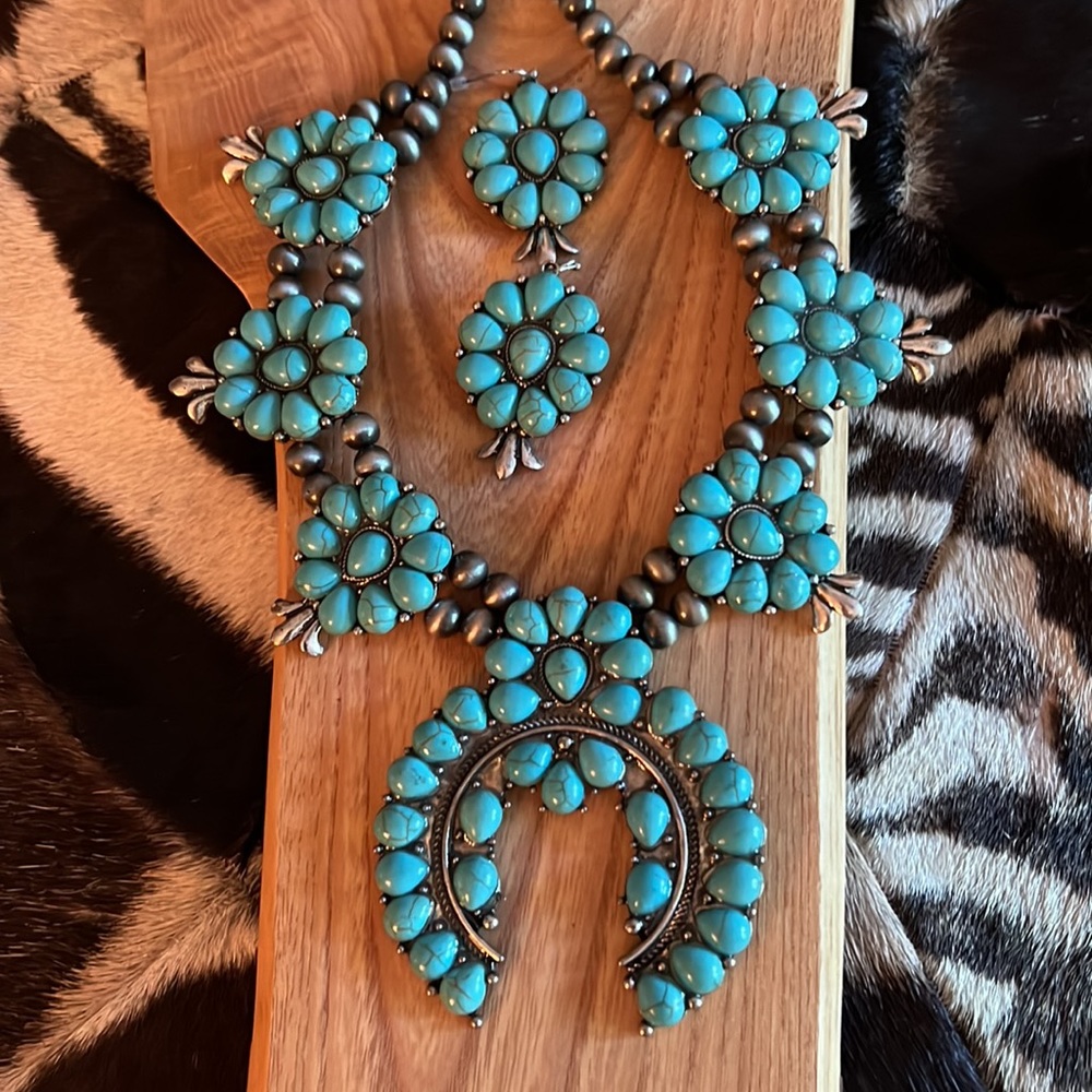 Squash blossom necklace and earrings. Never worn